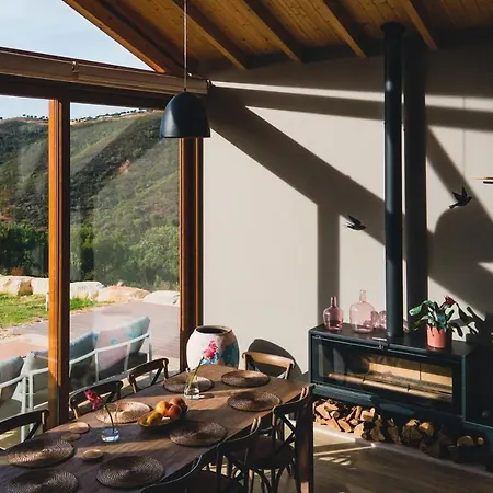 Salthouse Portugal Ocean View West אכסניה *